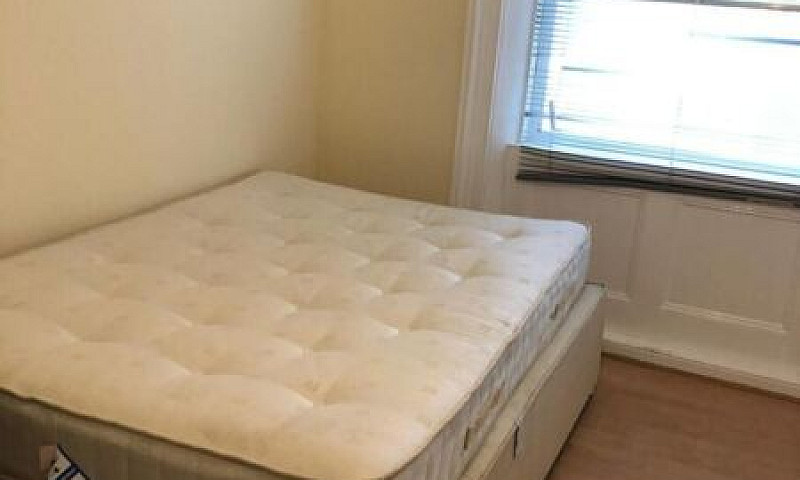 Large 3 Bedroom Vict...