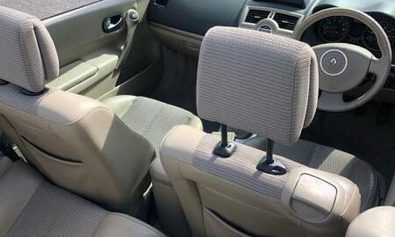 Megane Convertible L...