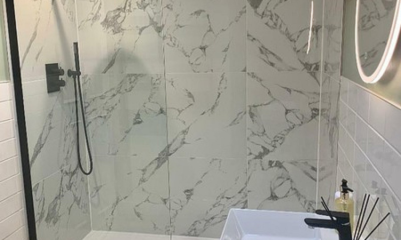 2 Bedroom Flat In 2 ...