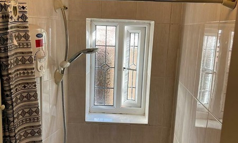 Studio Flat To Rent ...