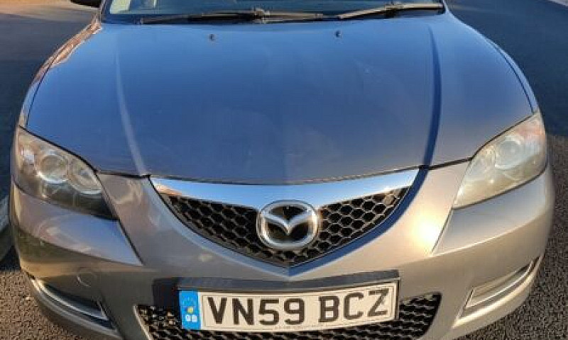 Mazda 3 Saloon 2009...