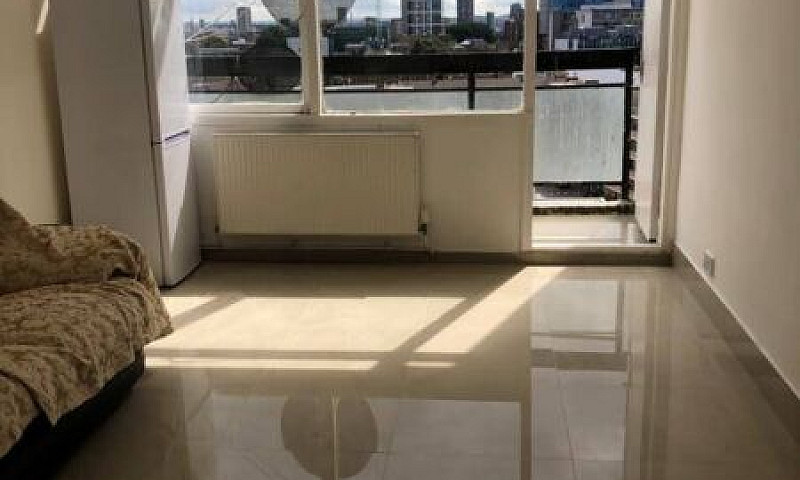 3 Bedroom Flat With ...