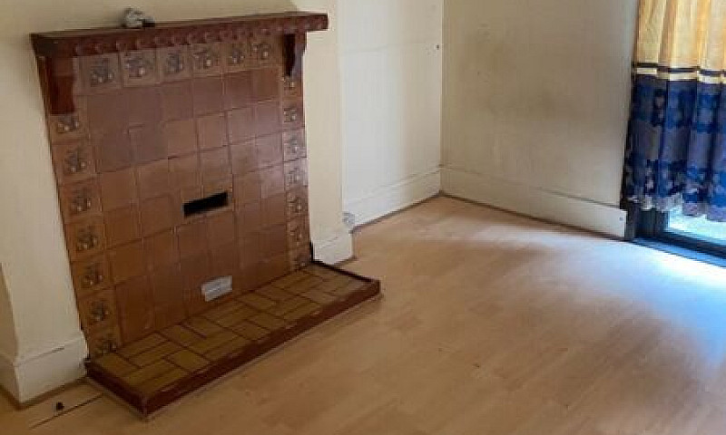 Spacious One Bed Gro...