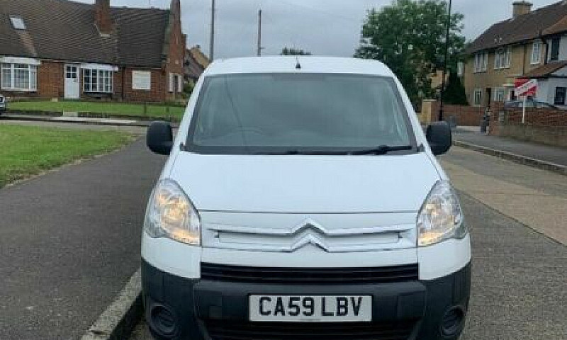 2010 Citroen Berling...