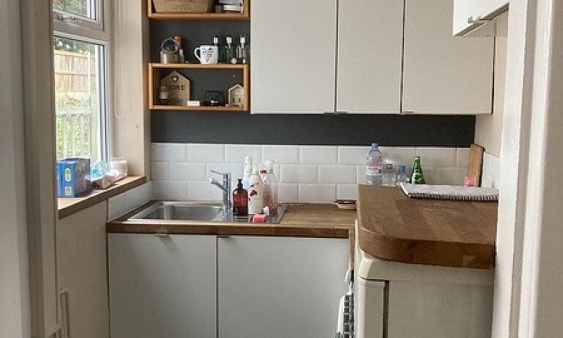 2Bed House Snienton ...