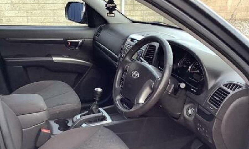 2011 Hyundai Santa F...