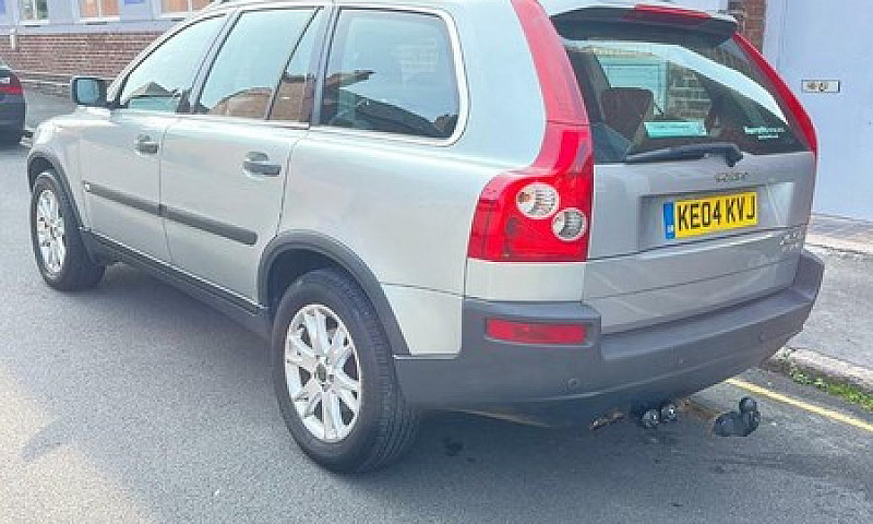 Volvo Xc90 ...