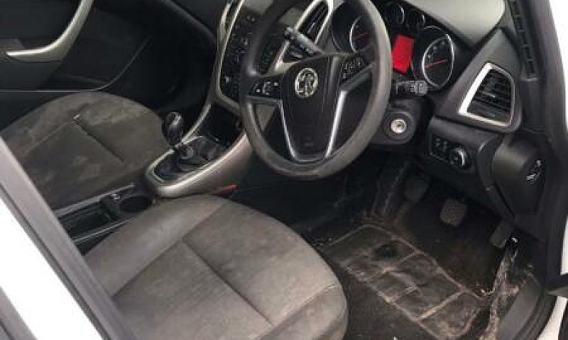 Vauxhall Astra 2011 ...
