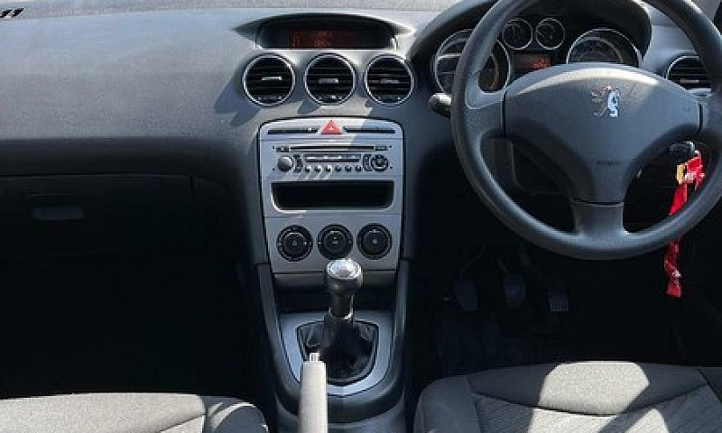 Low Mileage Peugeot ...
