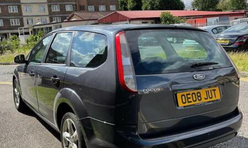 Ford Focus 1.6 Zetec...