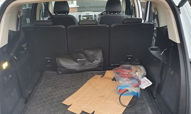 Ford, S-Max Titanium...