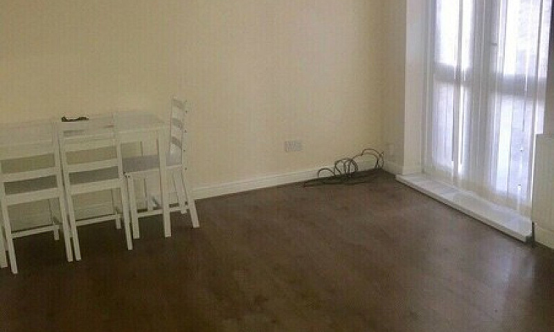 Lovely Two Bedroom F...