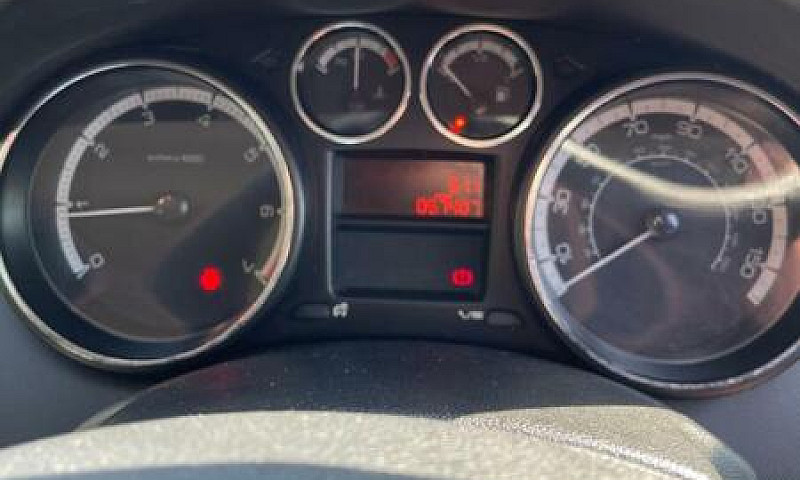 Low Mileage Peugeot ...