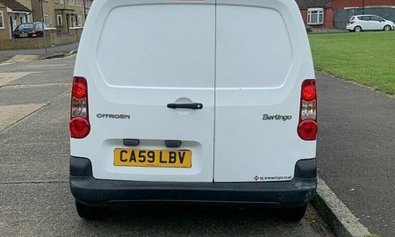2010 Citroen Berling...