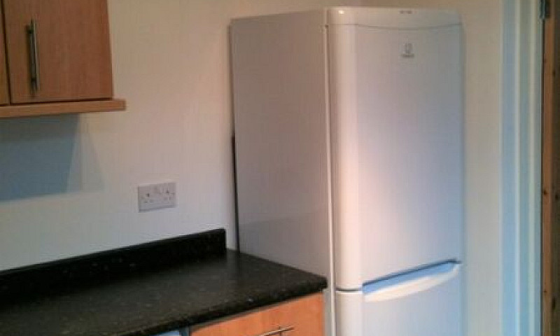 1 Bedroom Newly Refu...