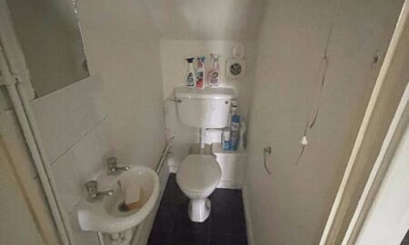 4 Rooms House + Open...