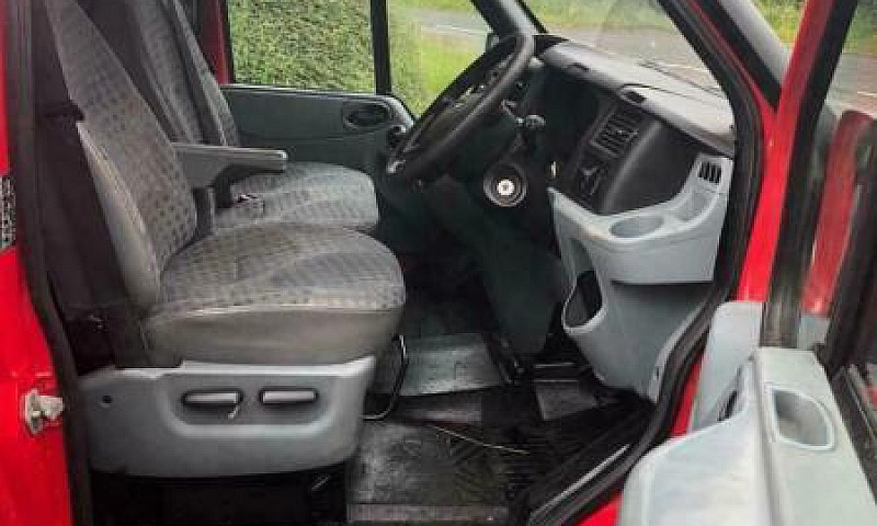 2009 Ford Transit 11...