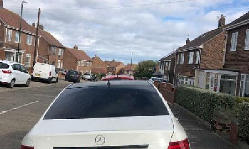 Mercedes C200 Amg Li...