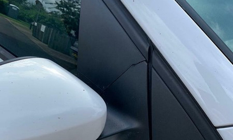 2011 Volkswagen Polo...