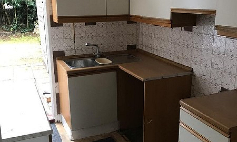 Spacious One Bed Gro...
