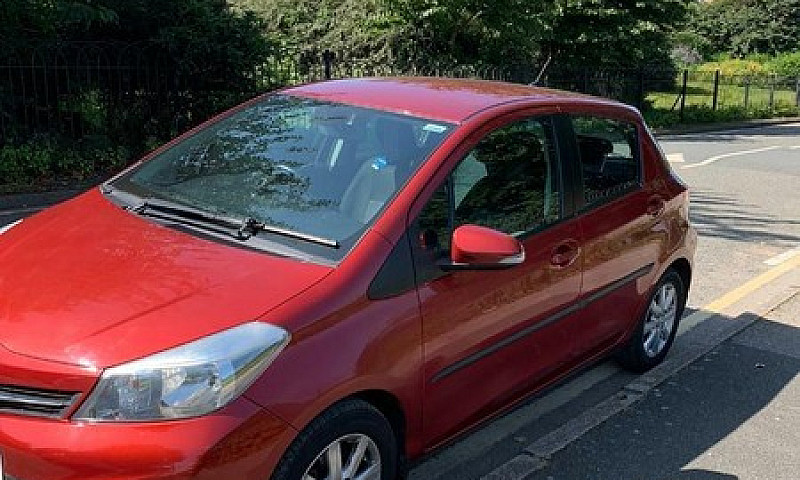 Toyota Yaris ...