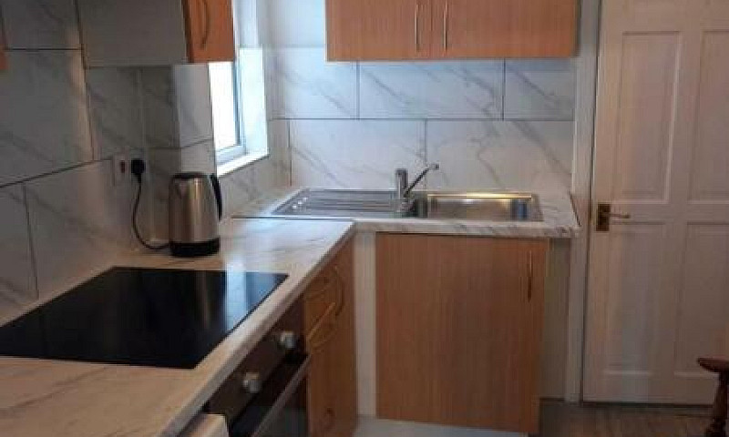 Studio Flat In High ...