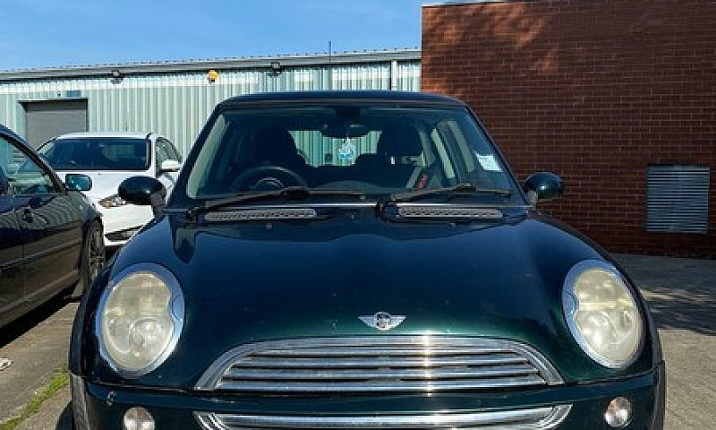 Mini Cooper 1.6 Petr...