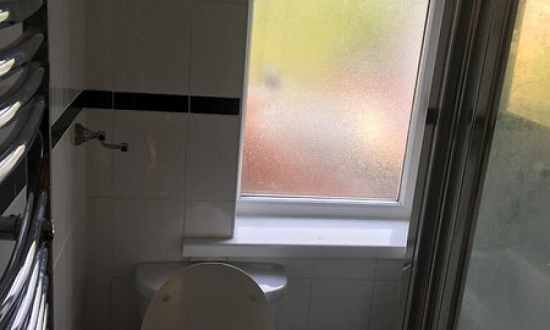 Spacious 3 Bed House...