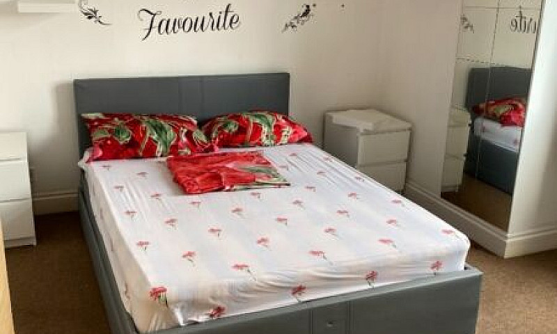 Flat To Let On Ilfor...