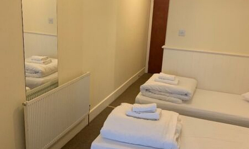 Twin Studio Belsize ...