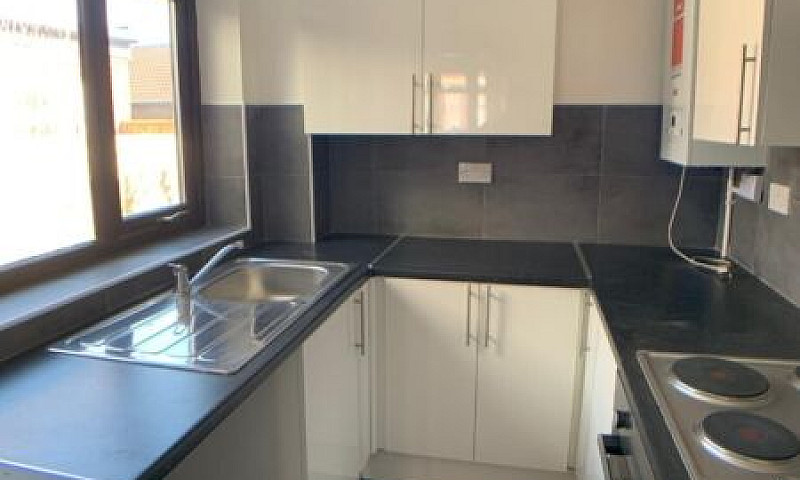 New Renovated 2 Bedr...