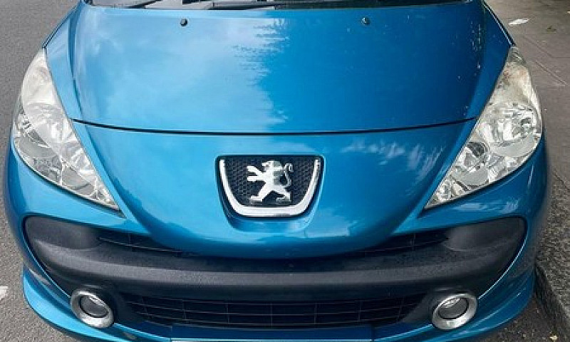 Peugeot 207...