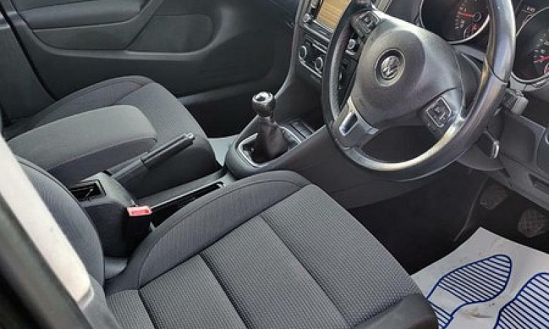 Volkswagen Golf 1.6T...