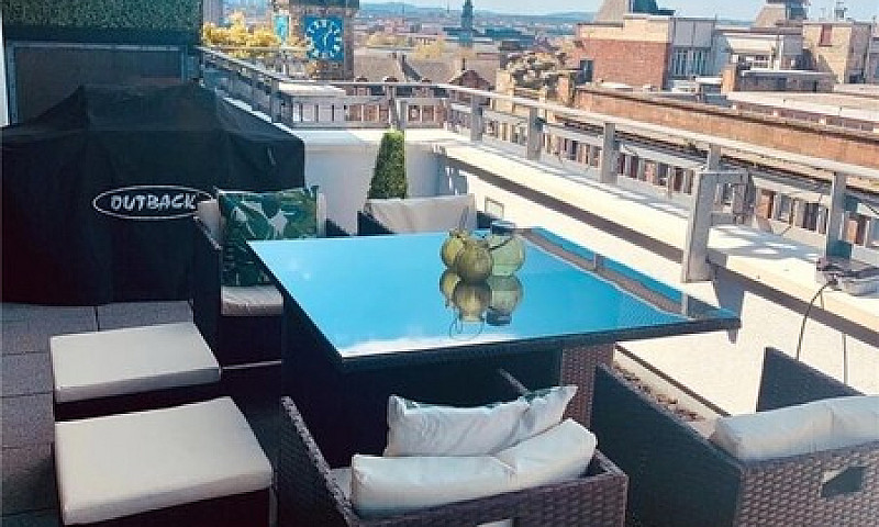 Spacious Flat For Re...
