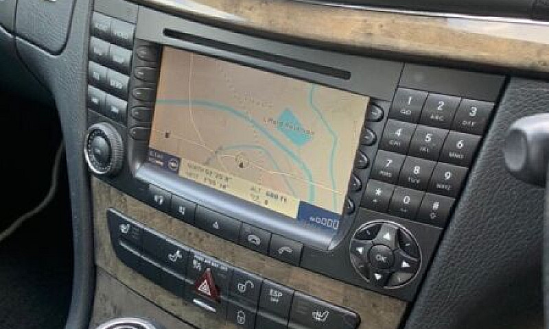 Mercedes Benz E Clas...