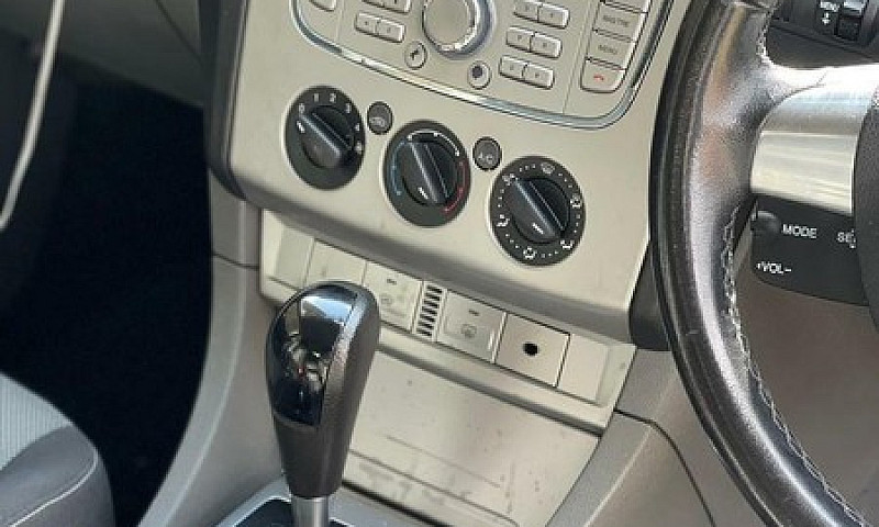 Ford Focus 1.6 Zetec...