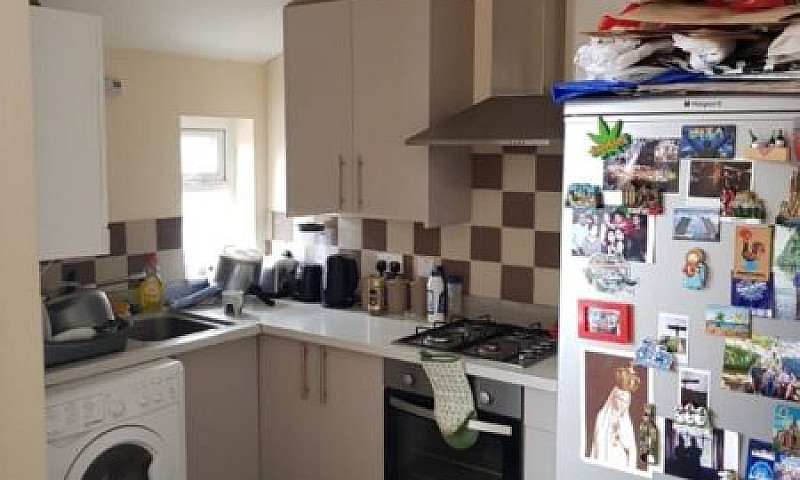 2 Bedroom Furnished ...