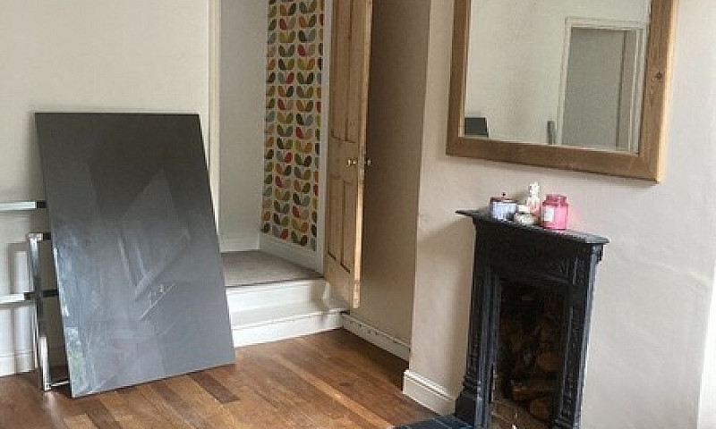 2Bed House Snienton ...