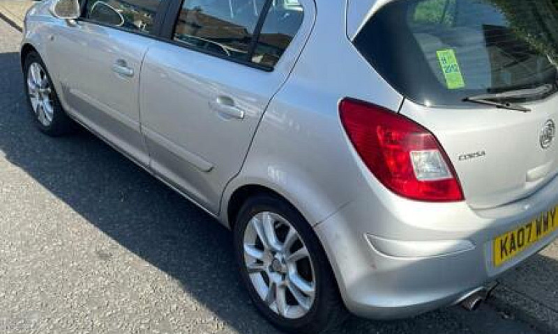 Vauxhall Corsa ...