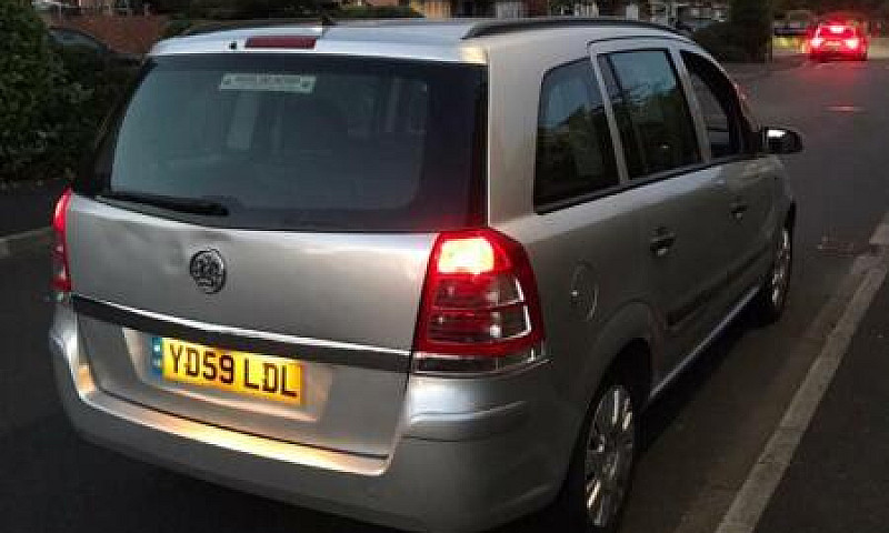 2010 Vauxhall Zafira...
