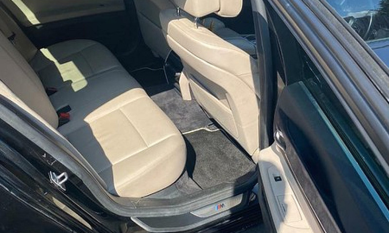 2010 Bmw 7 Series 3....