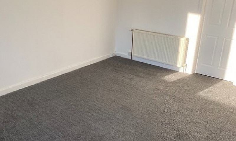 Two Bedroom Flat In ...