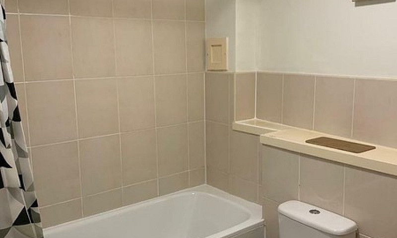 Short Term Let 2 Bed...