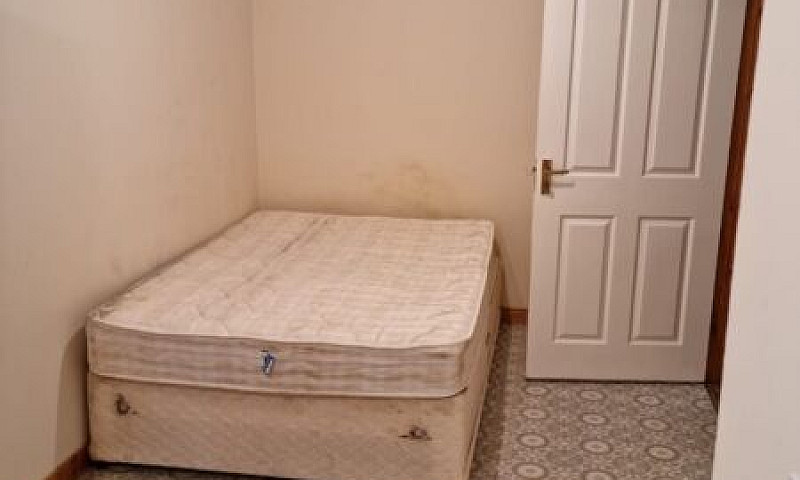1 Bedroom Townhouse ...
