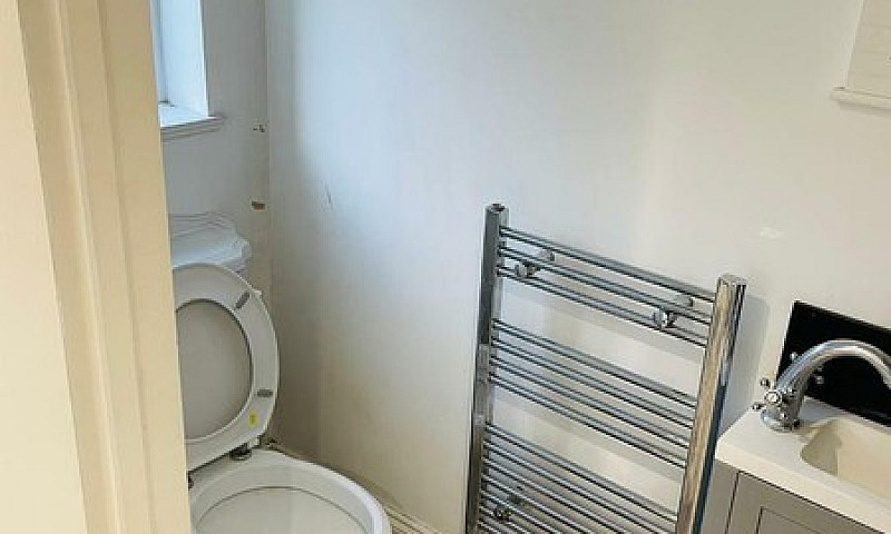 Single Room In Plais...