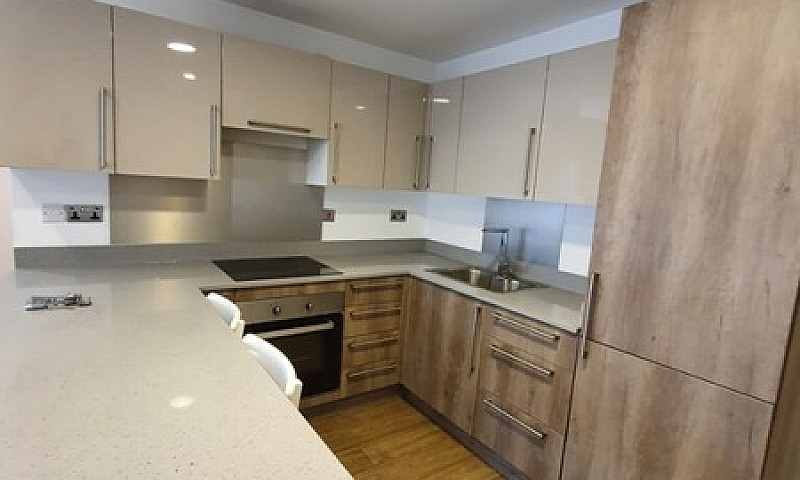 Studio Flat To Rent...