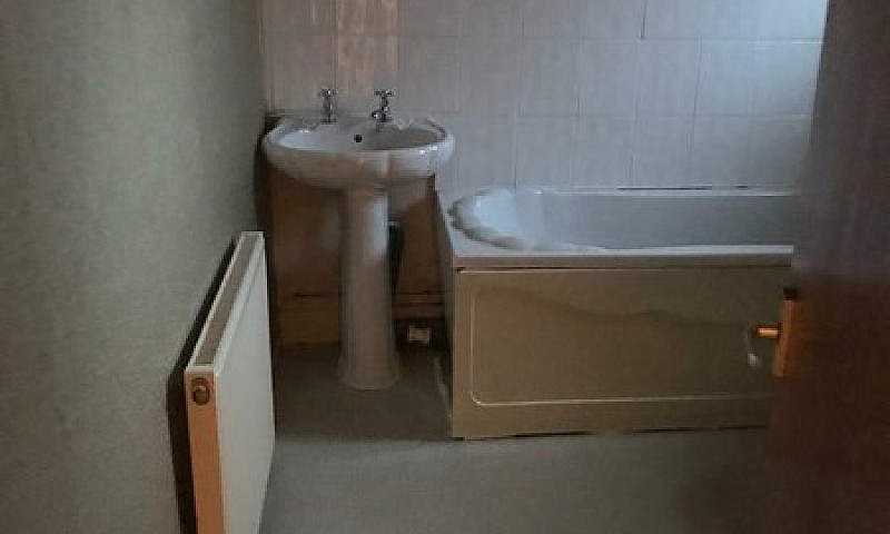 House For Rent ...