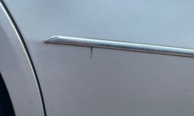 Mercedes-Benz, E Cla...