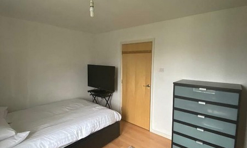 Furnished Double Roo...