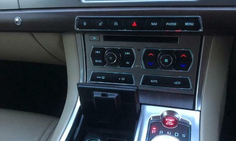 2012 Jaguar Xf 2.2L ...